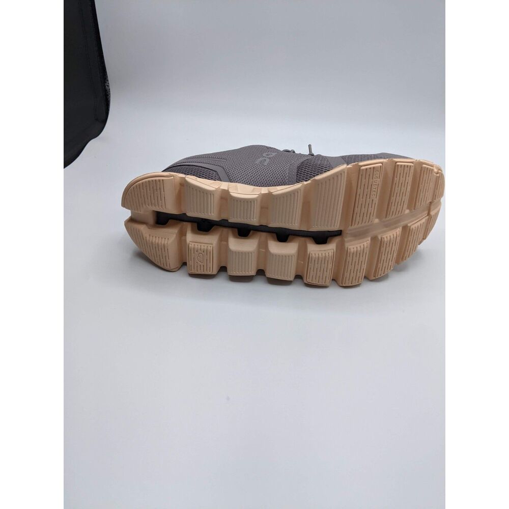 On Women's Cloud 5 Sneakers, Zinc/Shell, Size 6 Medium US - Picture 9 of 10